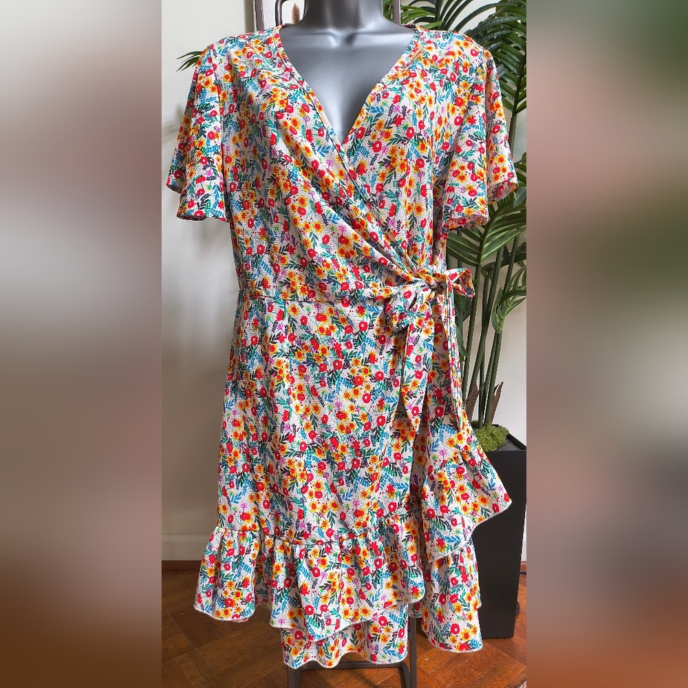 Beautiful Floral Wrap Mini Dress*SALE*